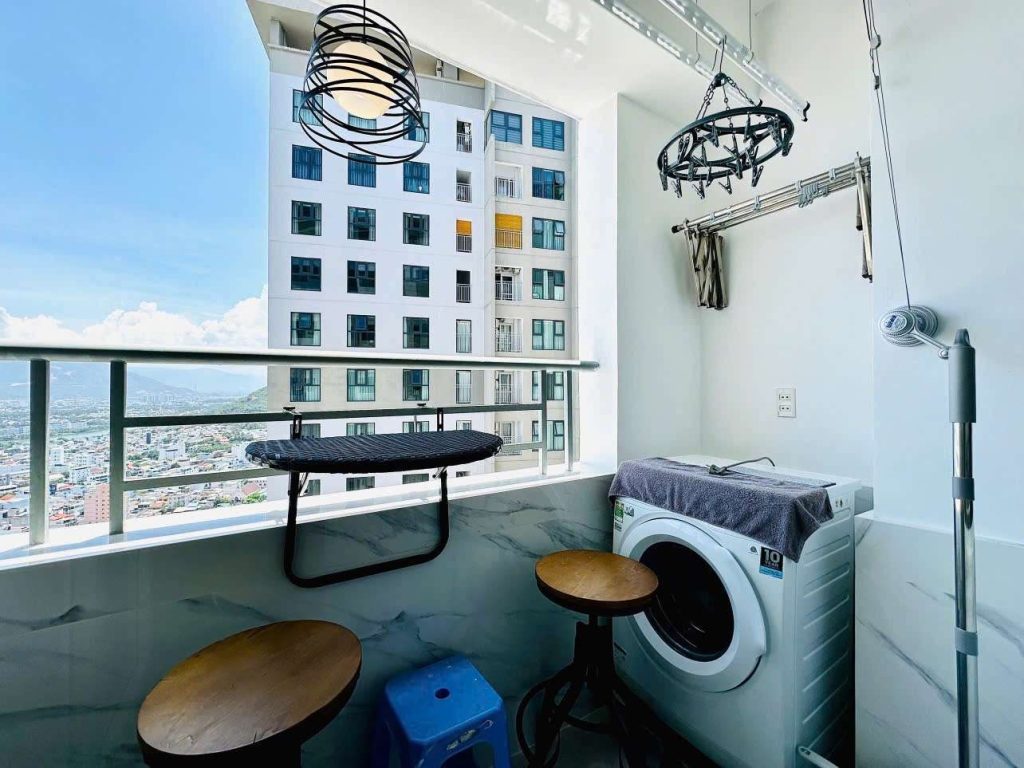 Ban công Căn Hộ Mường Thanh Viễn Triều OC2A Căn 3530