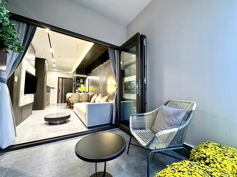 Căn Hộ Mường Thanh Viễn Triều OC2A Căn 524 | Luxury 2PN View Xéo Biển, Tầng VIP, Giá 3.4 Tỷ