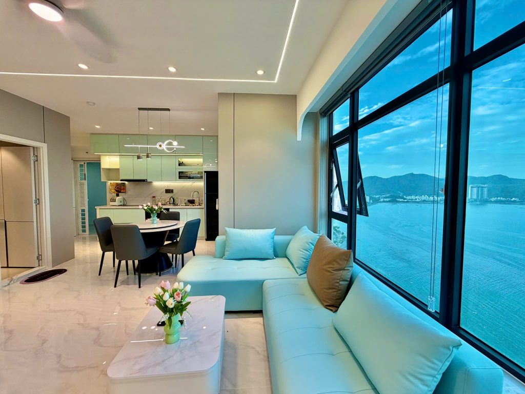 View biển phòng khách Căn Hộ Mường Thanh Viễn Triều OC1B Căn 3802