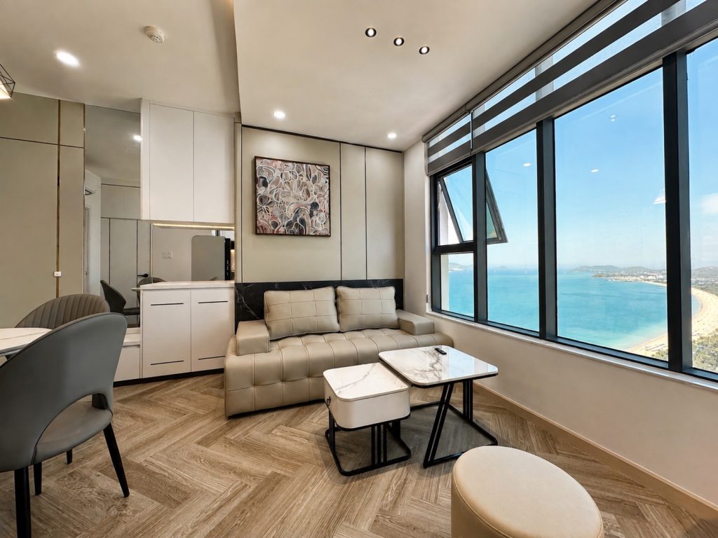 View biển phòng khách Căn hộ Mường Thanh Luxury Nha Trang 3304